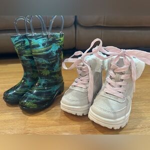 Size 5C baby boots (gently worn) pre cleaned and sanitized